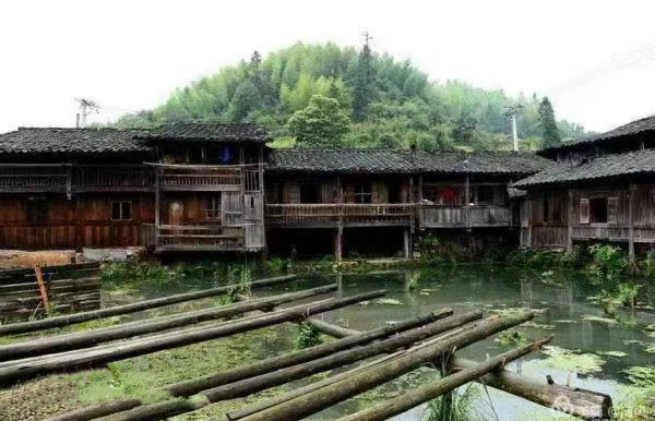 七叶衍祥牌坊